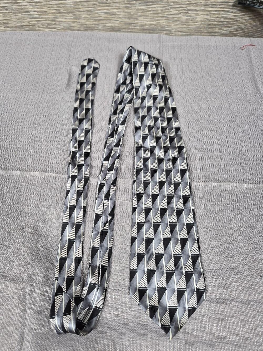 Carlo Palazzi Tie Mens Gray Black Silk Geometric Woven Handmade Dress Necktie